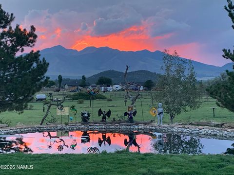 Photo of Flagstaff, AZ 86004 (MLS # 204788)