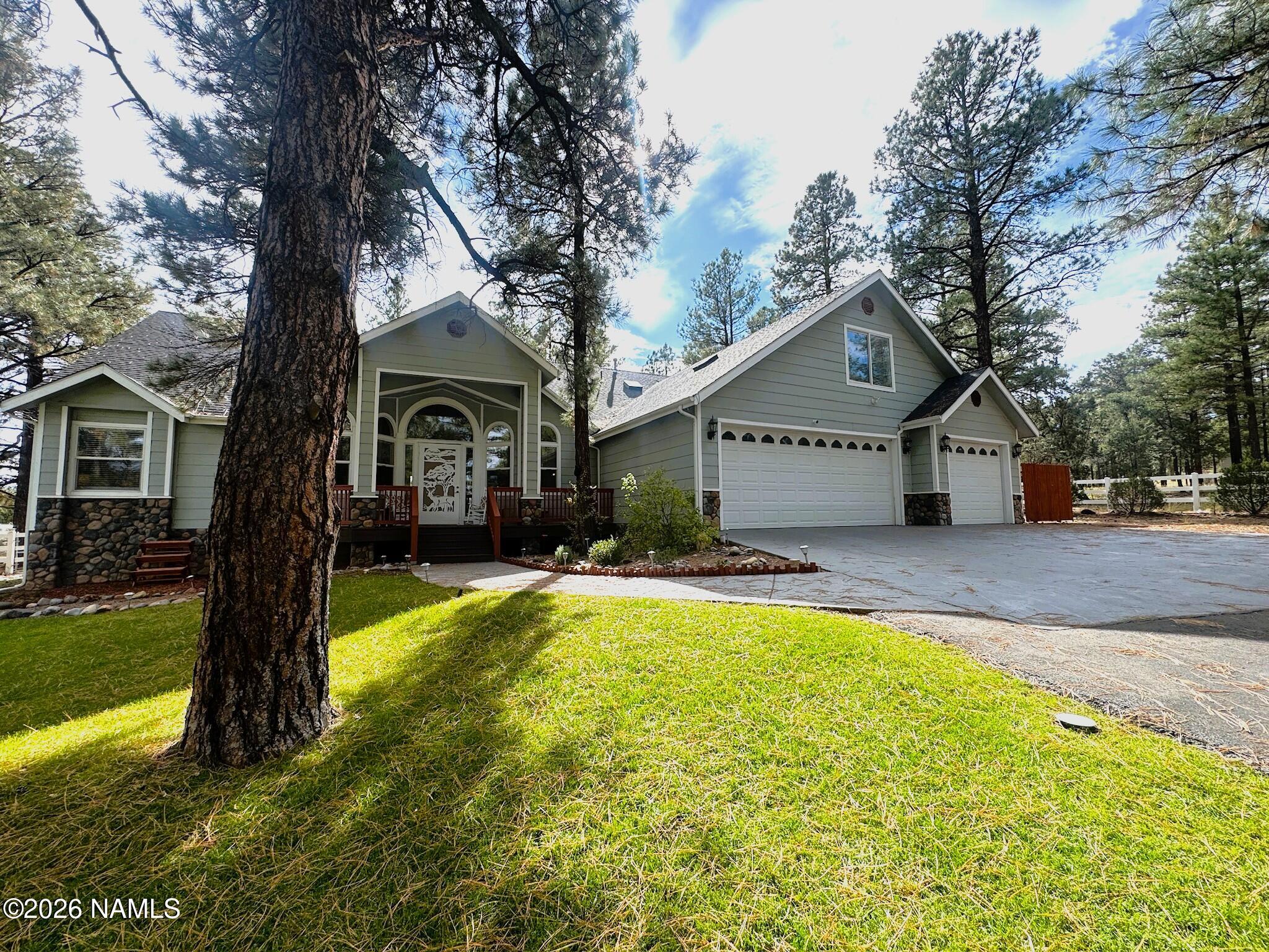 7980 Hollow Ridge Road