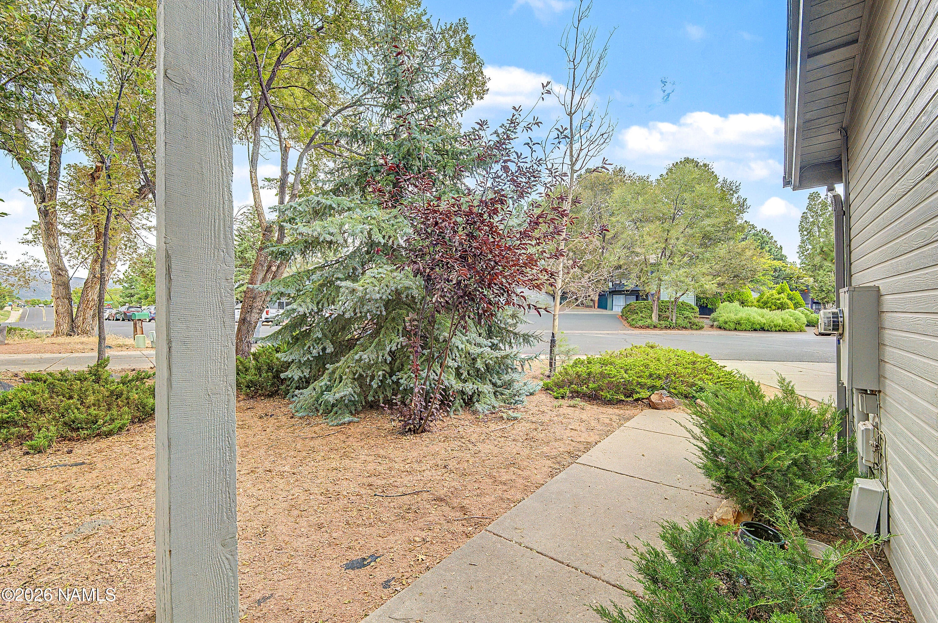 847 N Pine Cliff Drive