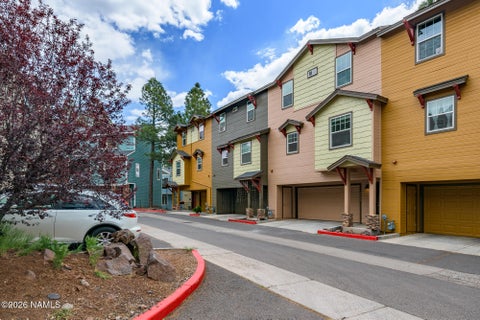 Photo of Flagstaff, AZ 86001 (MLS # 206266)