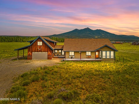 Photo of Flagstaff, AZ 86001 (MLS # 205623)