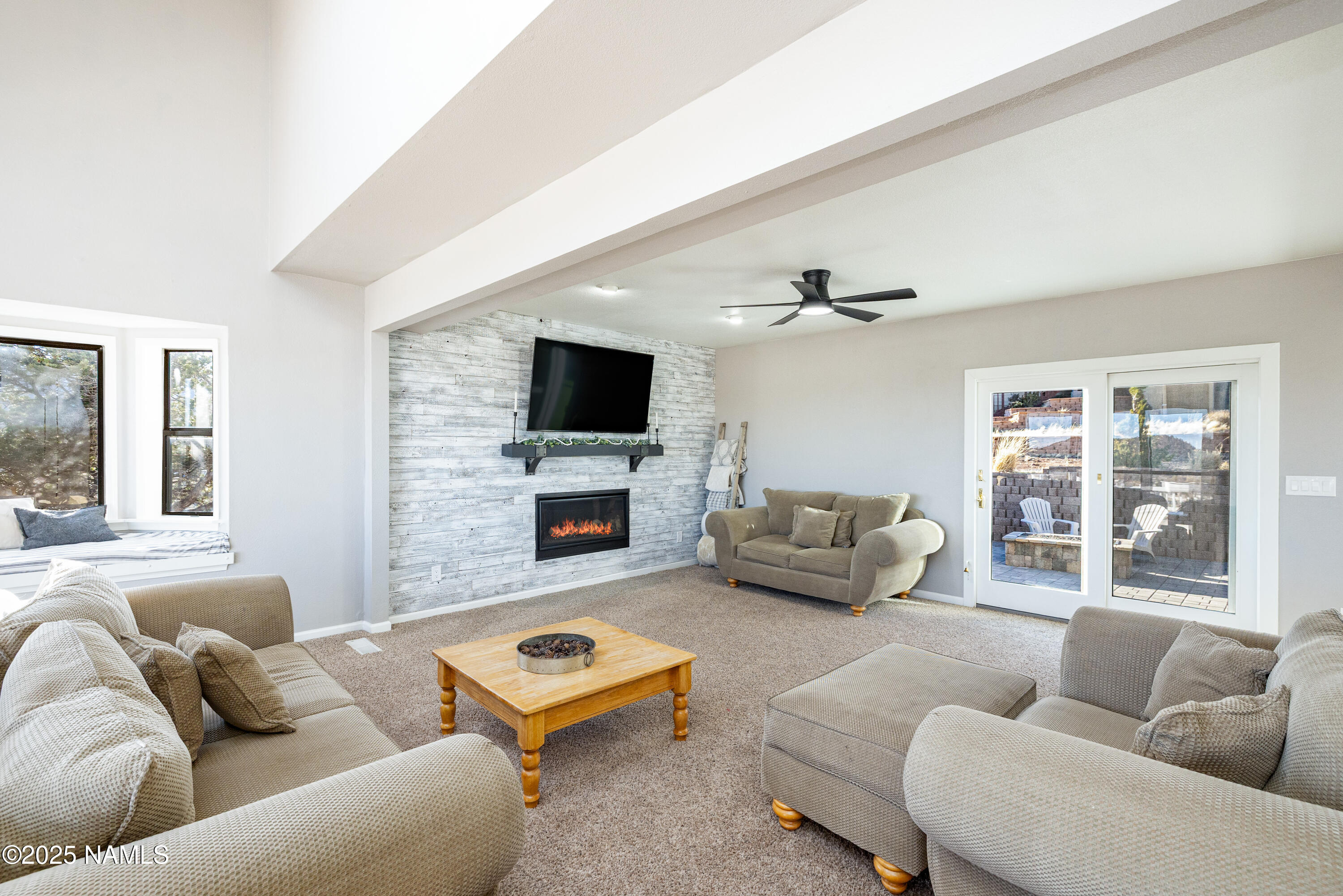 5495 E Crisp Hill Road