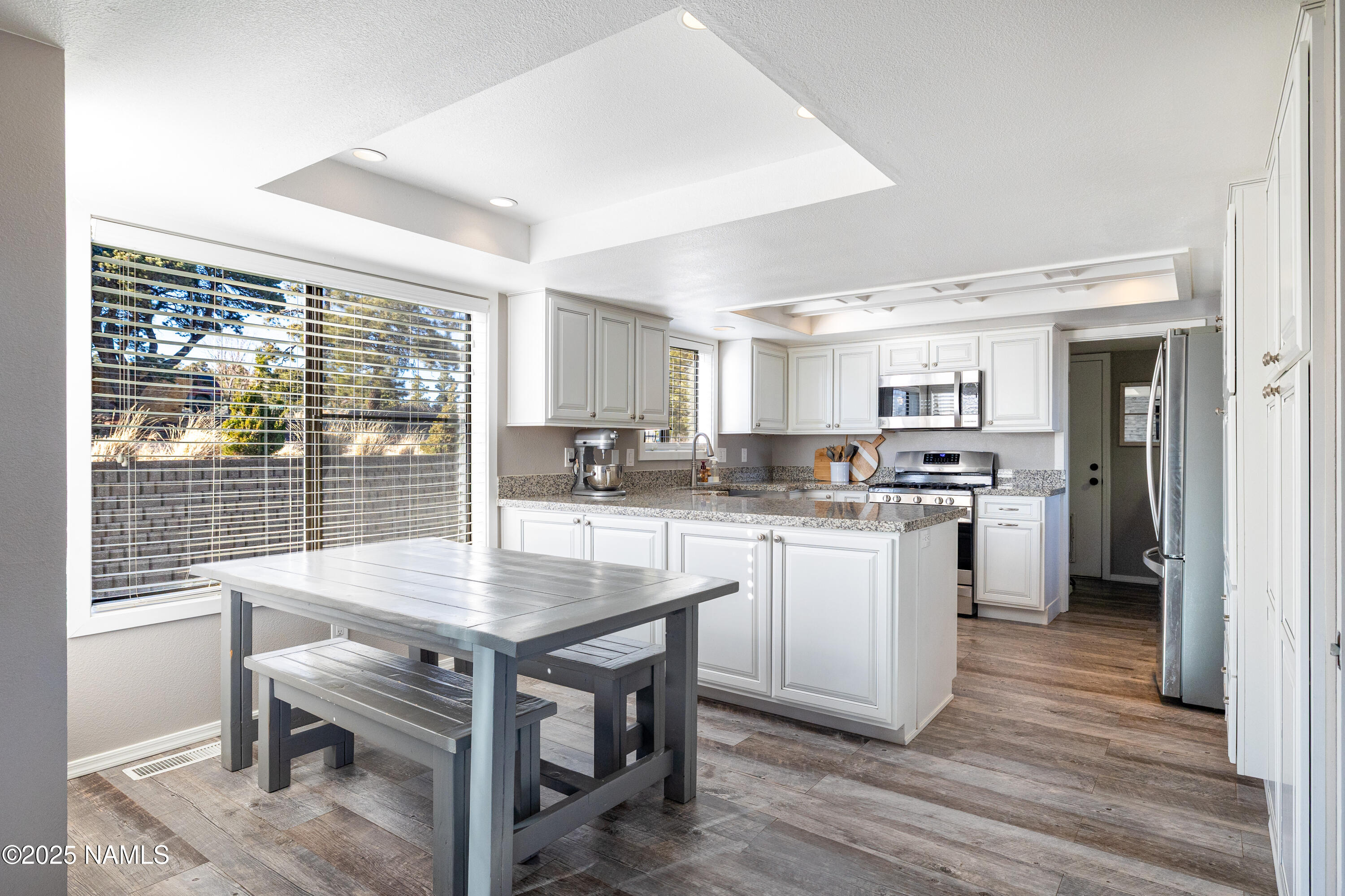 5495 E Crisp Hill Road