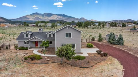 Photo of Flagstaff, AZ 86004 (MLS # 204808)