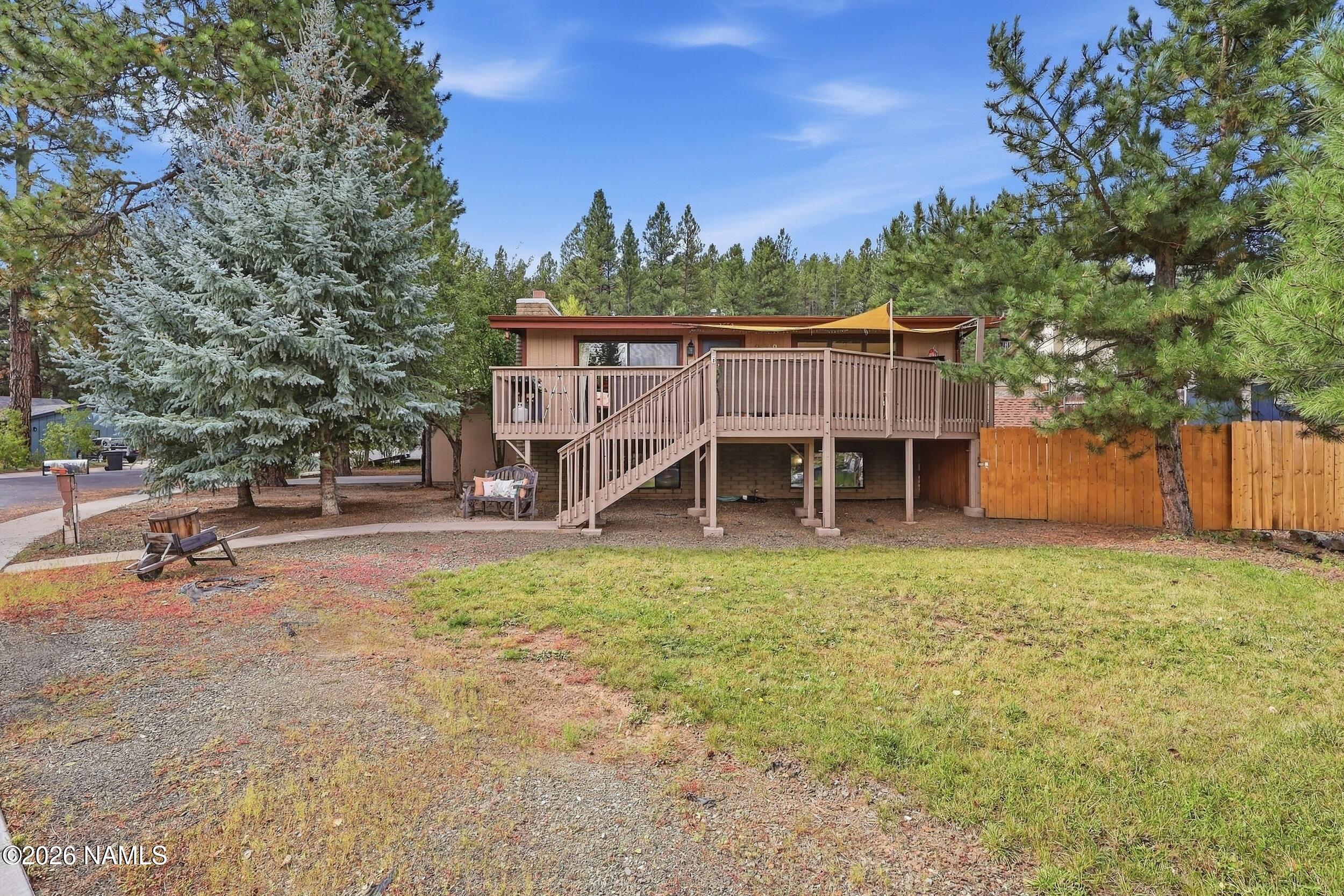 2770 W Darleen Drive