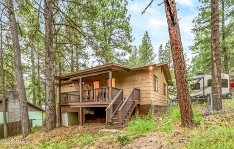 Photo of Flagstaff, AZ 86005 (MLS # 206111)