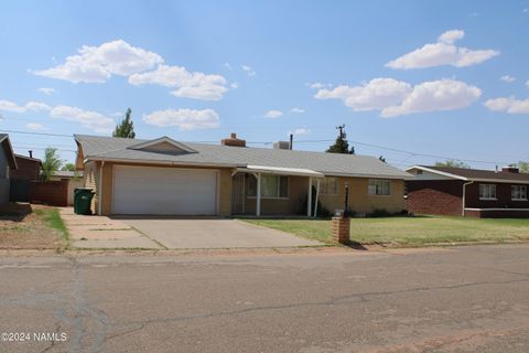 145 Navajo Drive, Winslow, AZ 86047 - #: 196491