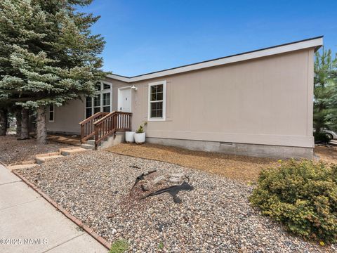 Photo of Flagstaff, AZ 86001 (MLS # 201109) Photo of Flagstaff, AZ 86001 (MLS # 201109)