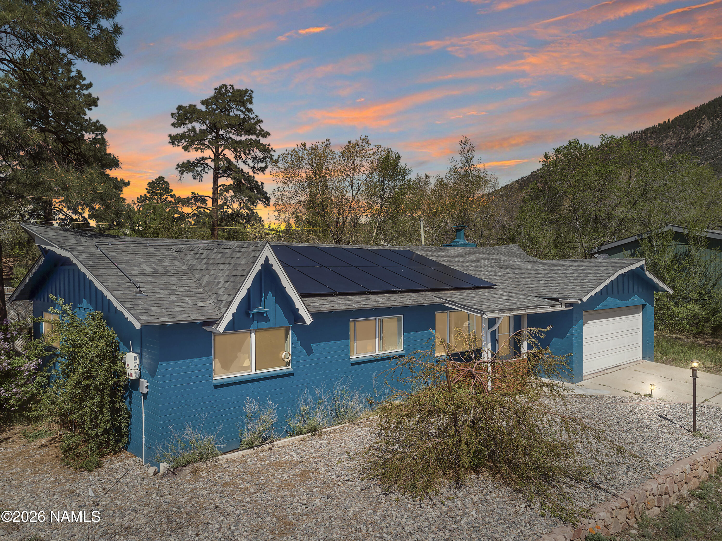 3511 N Schevene Boulevard