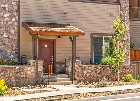 Photo of Flagstaff, AZ 86001 (MLS # 204919)
