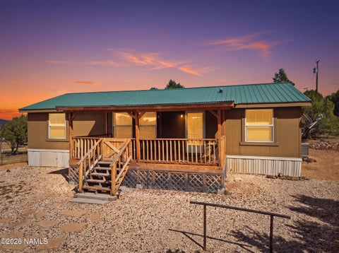 Photo of Williams, AZ 86046 (MLS # 204599)