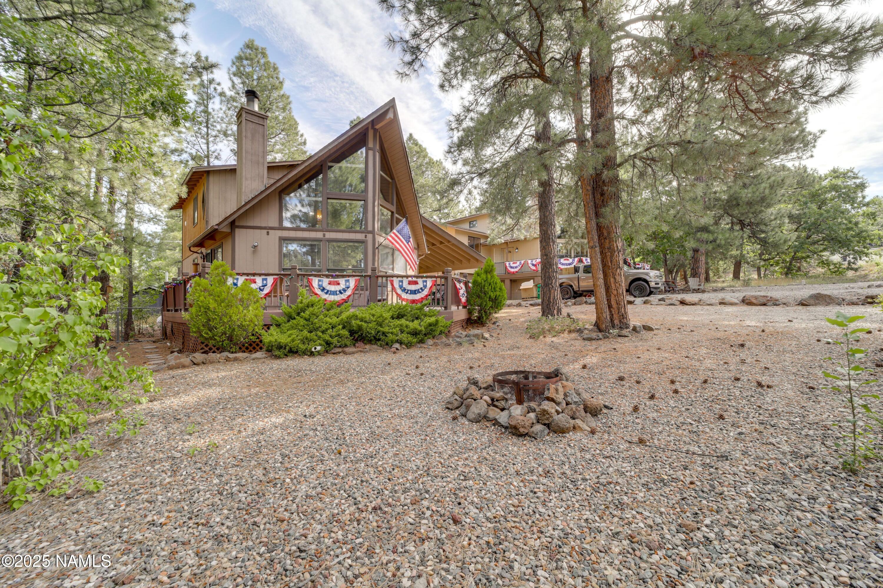 1350 E Thunderbird Trail