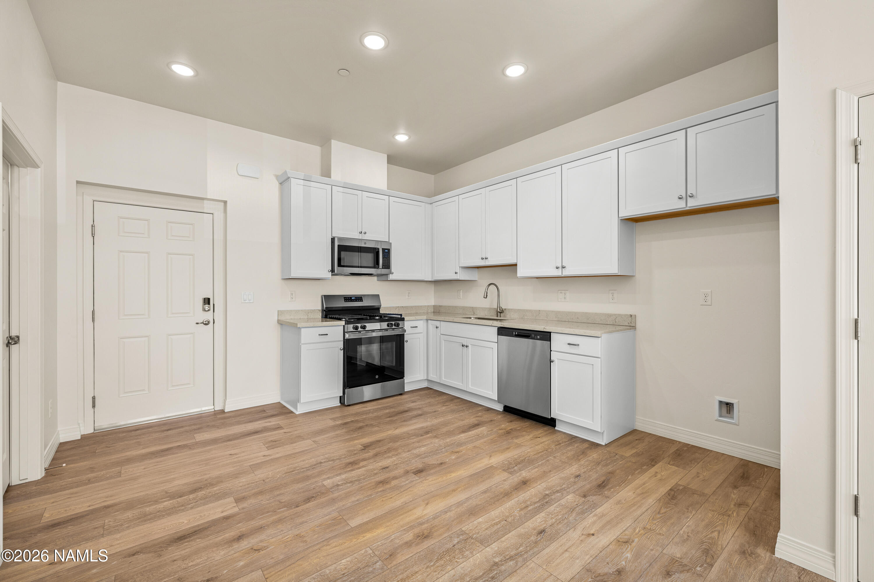 310 E Birch Avenue 203