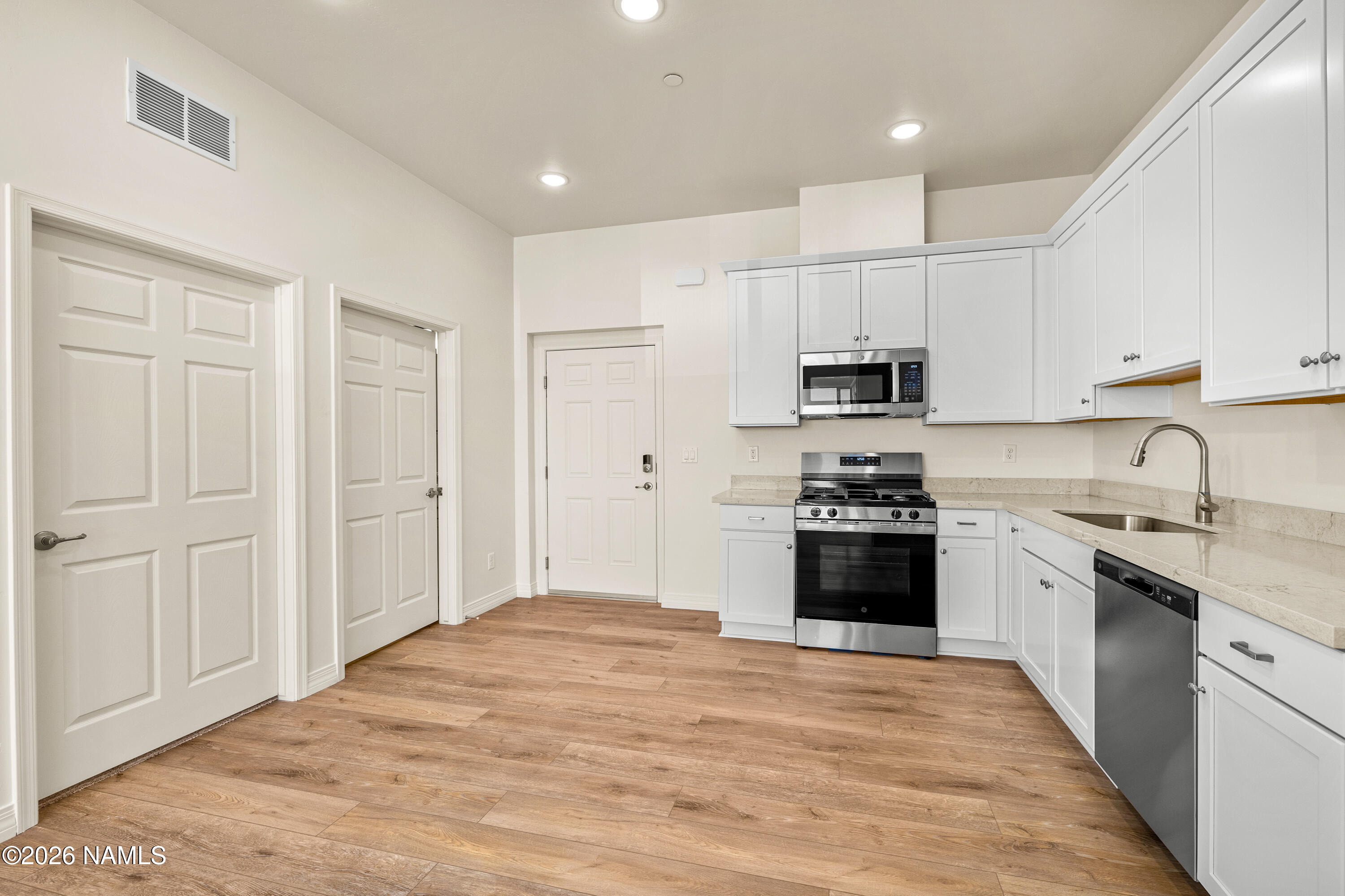 310 E Birch Avenue 203