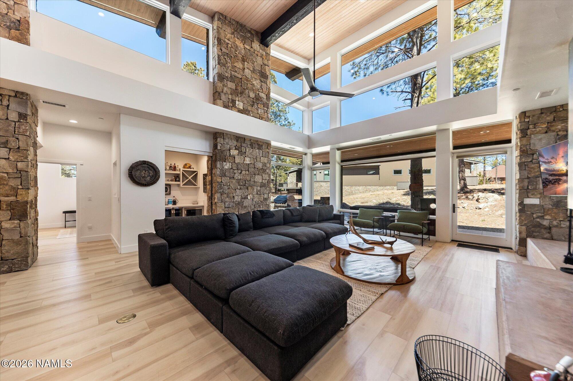 3560 S Clubhouse Circle