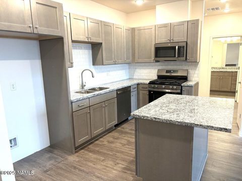 Photo of Flagstaff, AZ 86001 (MLS # 202184)