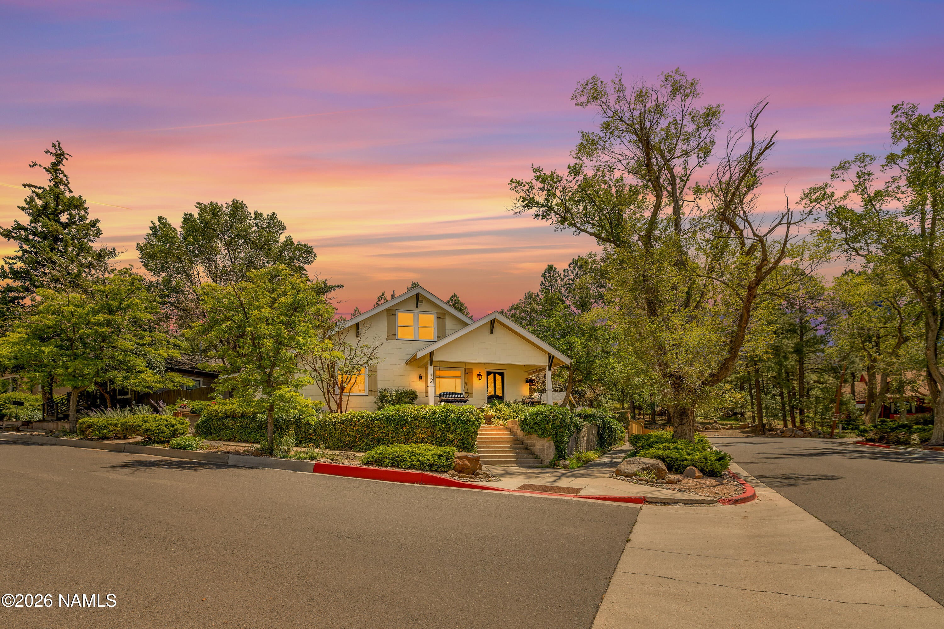2 N Hillside Street