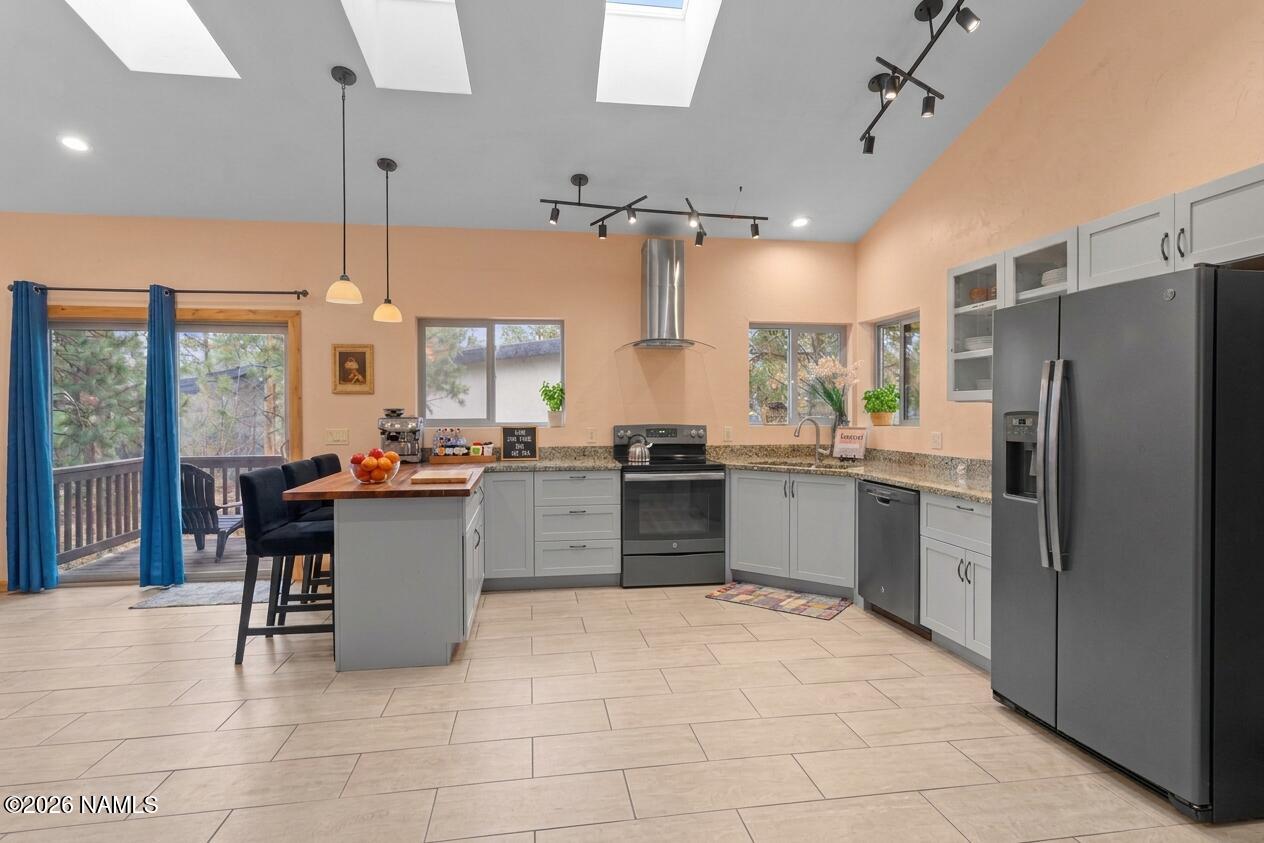 This is the unicorn property investors dream of! Welcome to 795 Ponder – image 7