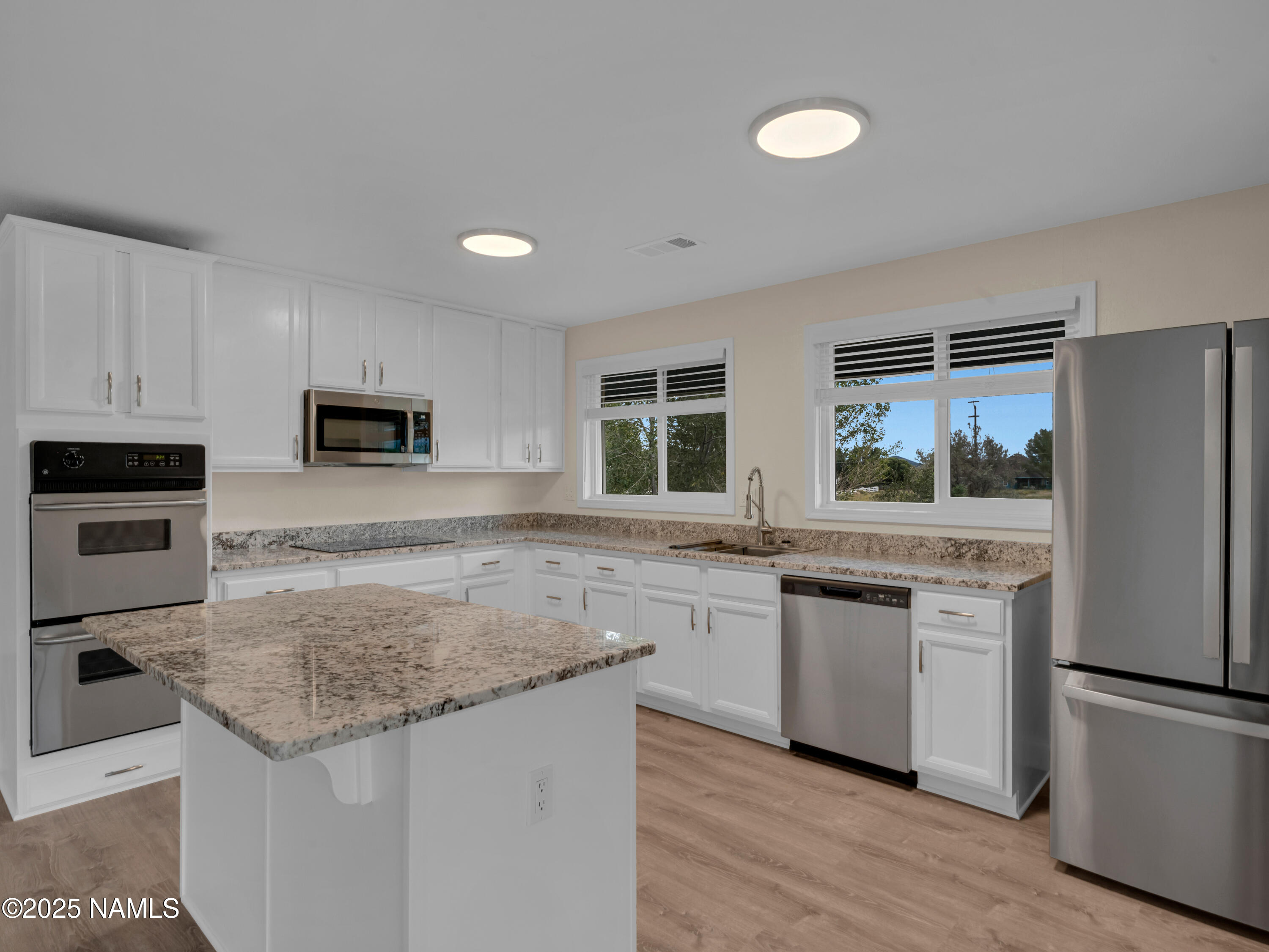 11285 Homestead Lane