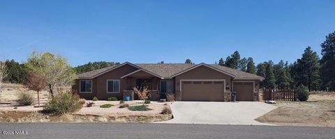 Photo of Flagstaff, AZ 86004 (MLS # 203785)