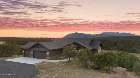 Photo of Flagstaff, AZ 86004 (MLS # 202115)
