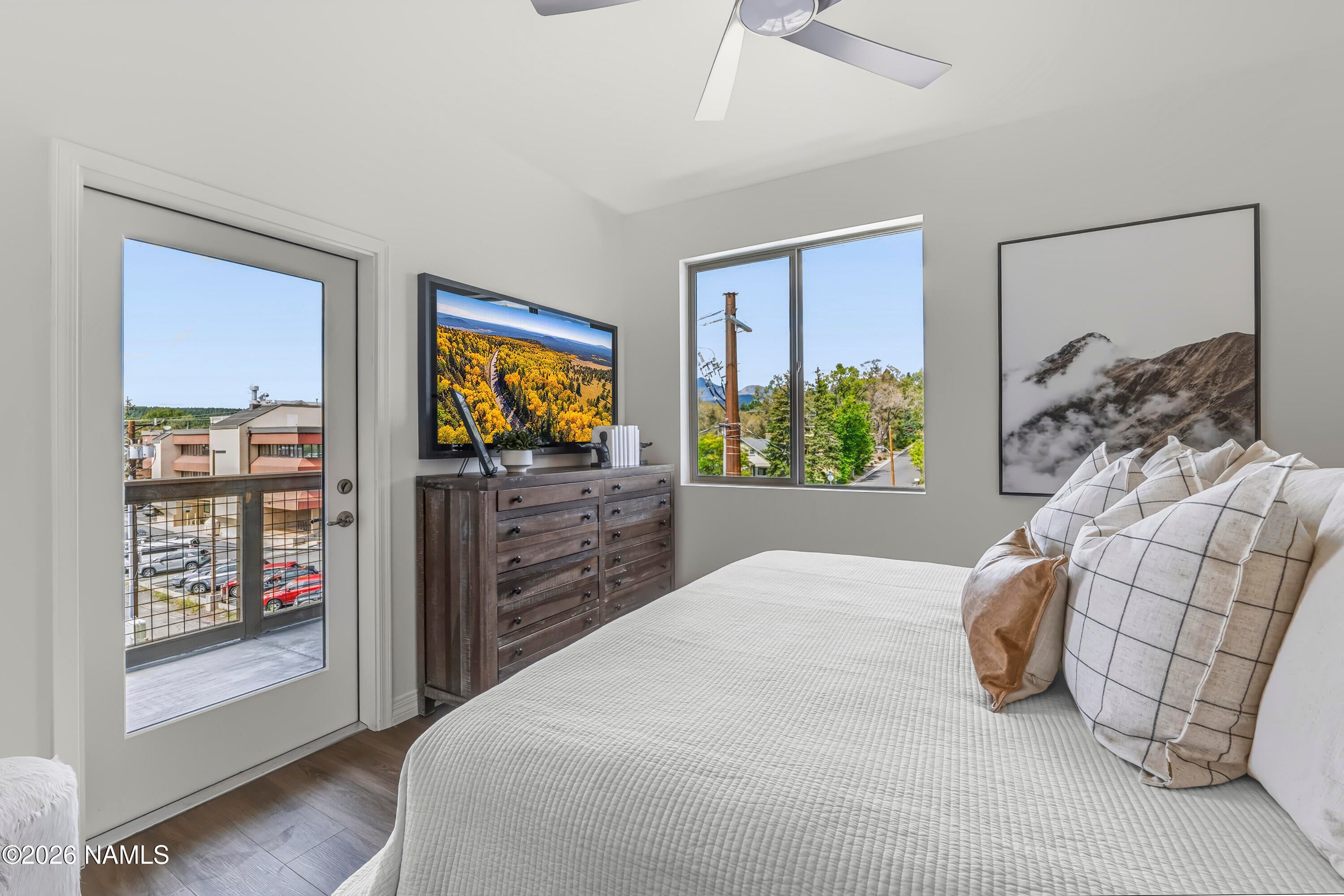 310 E Birch Avenue 311