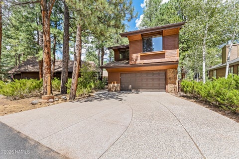 Photo of Flagstaff, AZ 86005 (MLS # 205890)