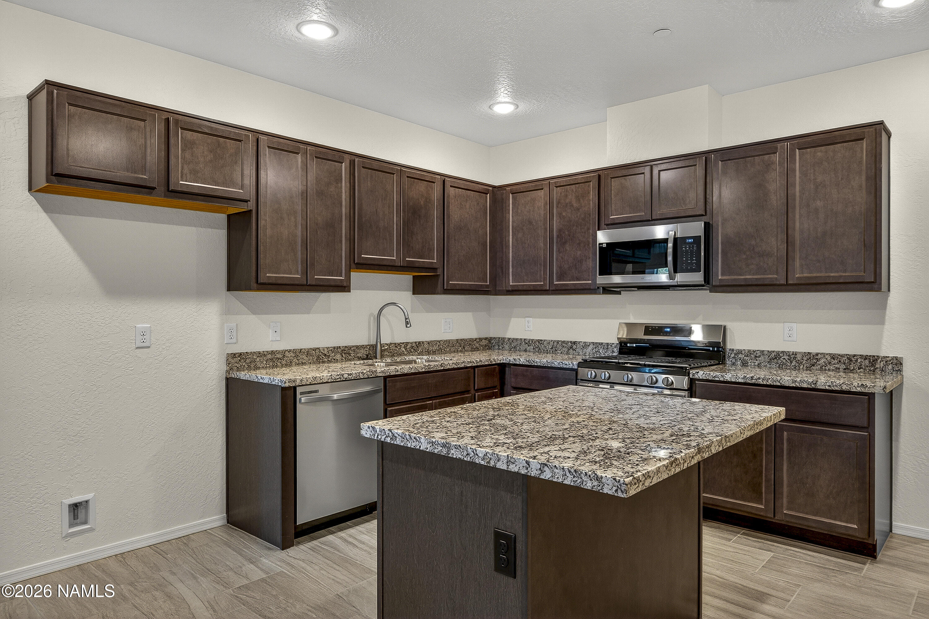 1650 E Ponderosa Parkway 227