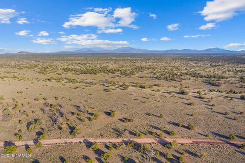 Photo of Williams, AZ 86046 (MLS # 201140)