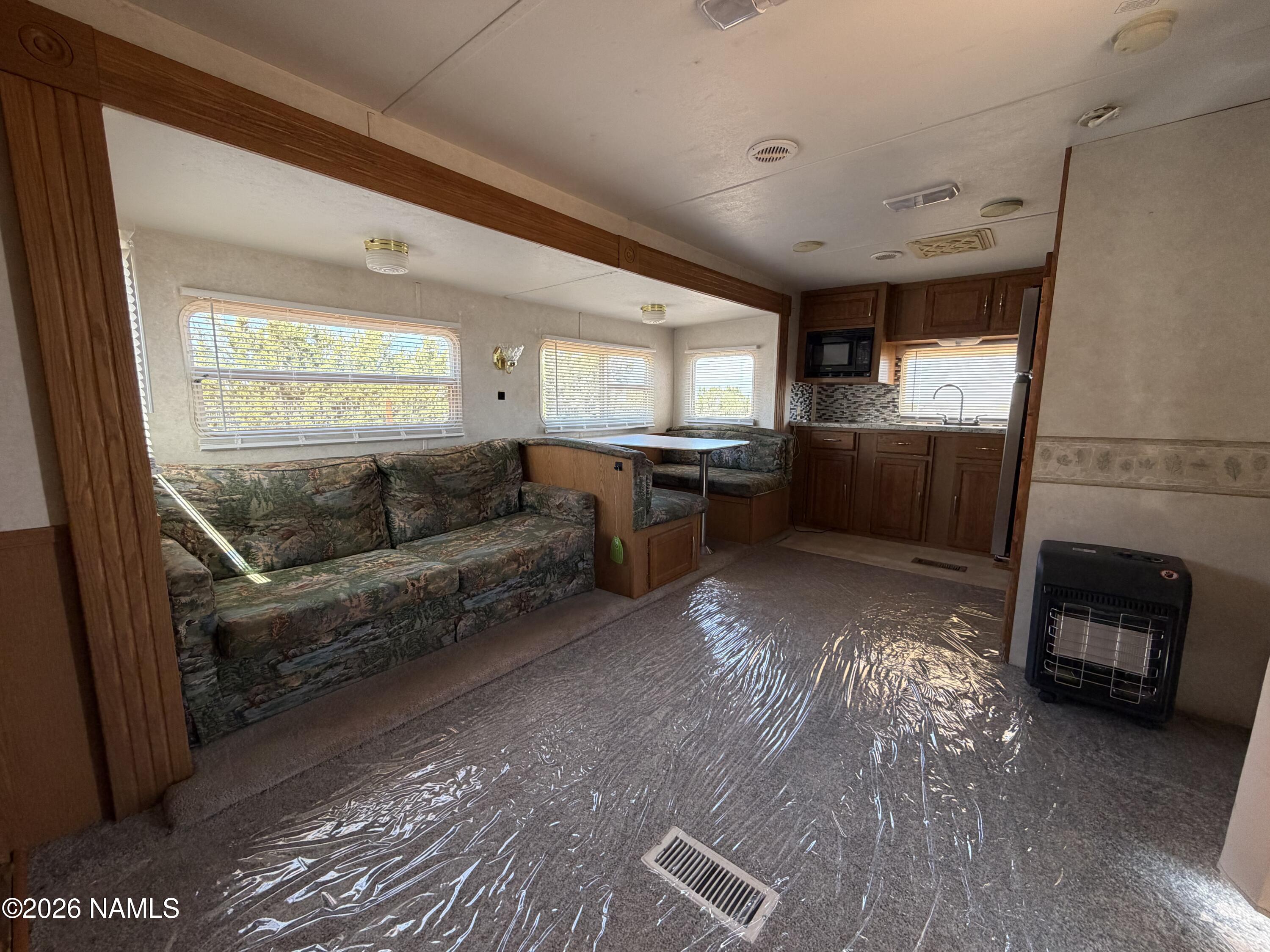 3868 Meadowbrook Drive