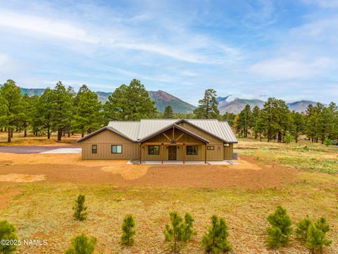 Photo of Flagstaff, AZ 86004 (MLS # 204608)