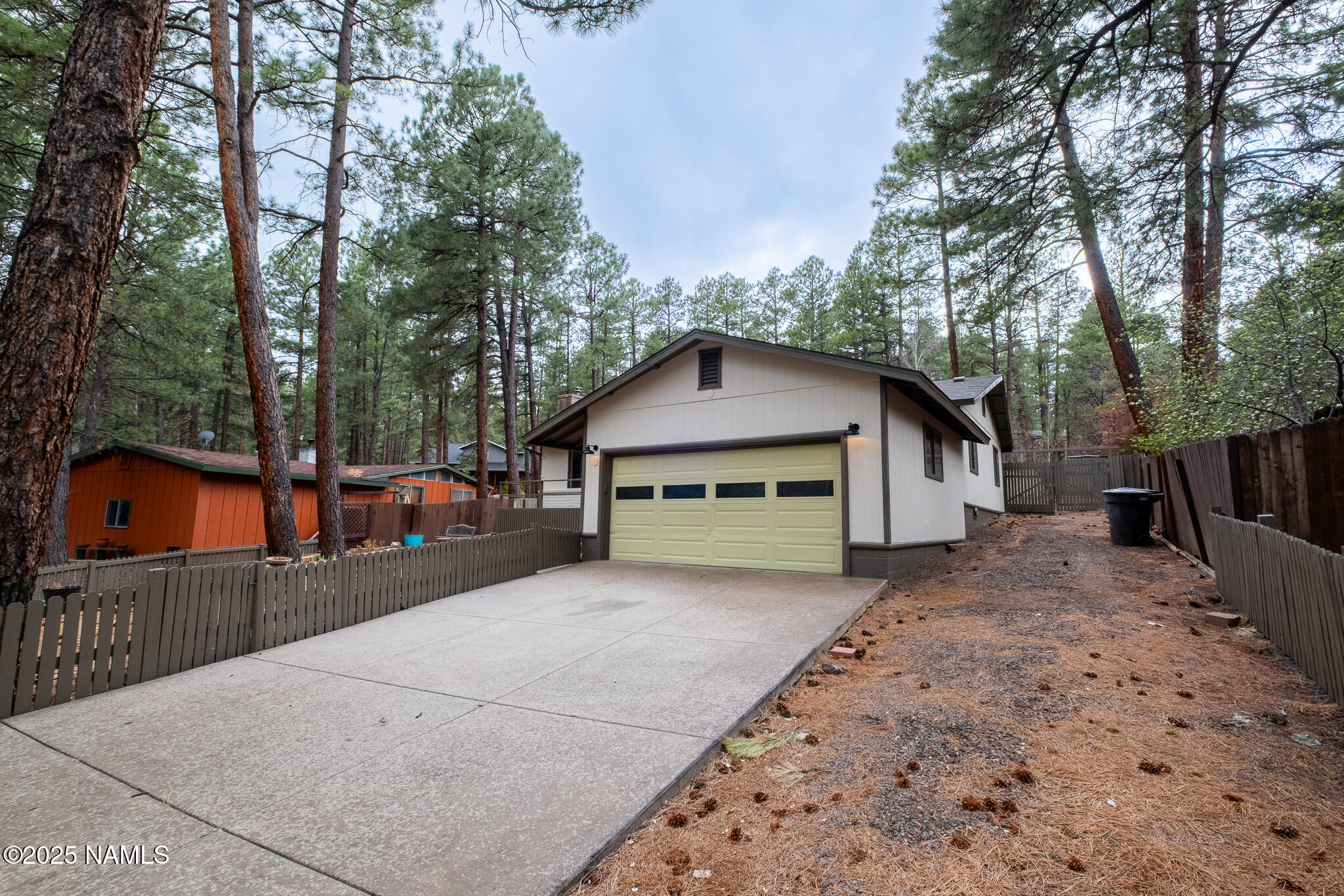 1121 W Shullenbarger Drive