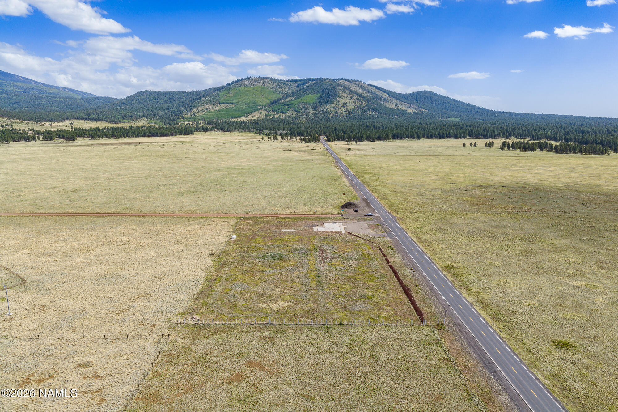 19001 N Highway 180