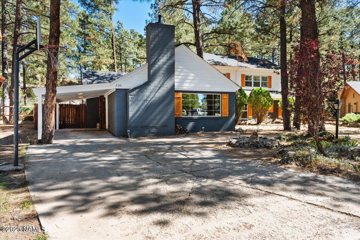 530 N Charles Road