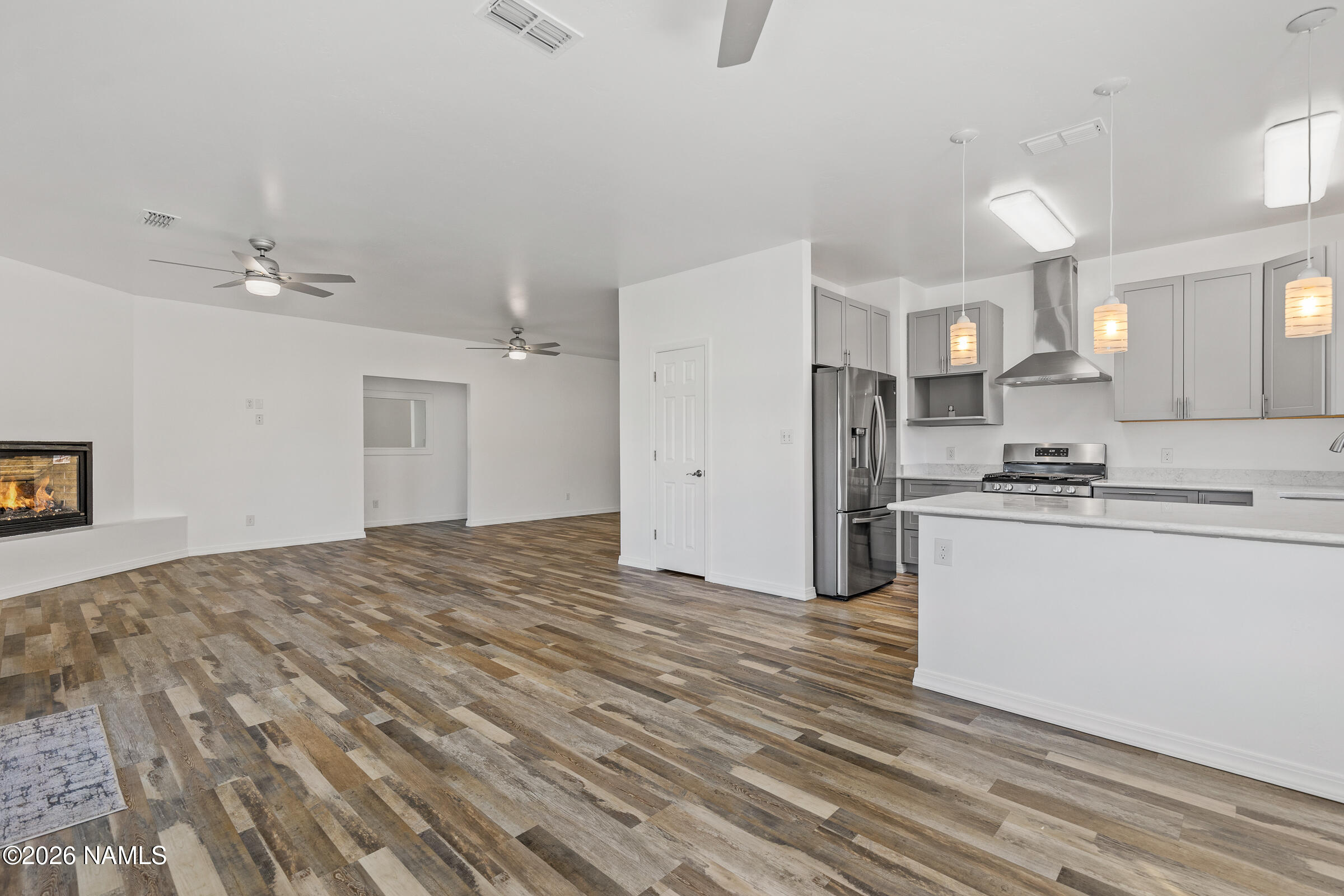 2946 W Burning Tree Drive