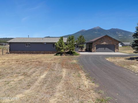 Photo of Flagstaff, AZ 86001 (MLS # 201685)