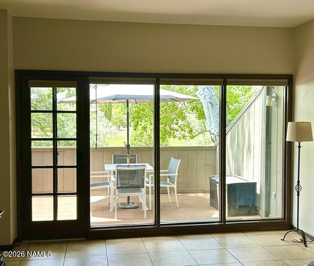 2600 N Valley View Road 102