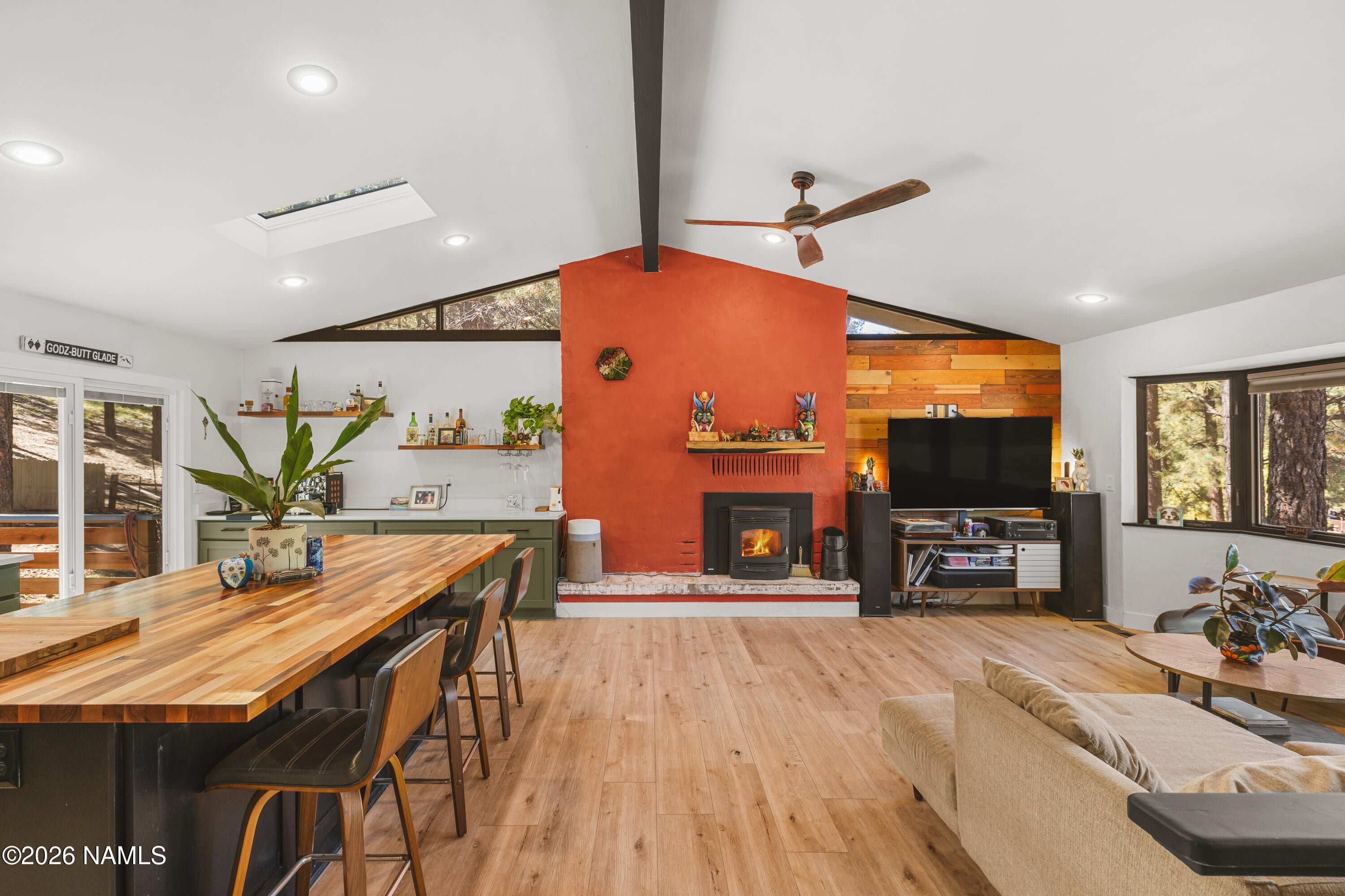 2857 W Darleen Drive