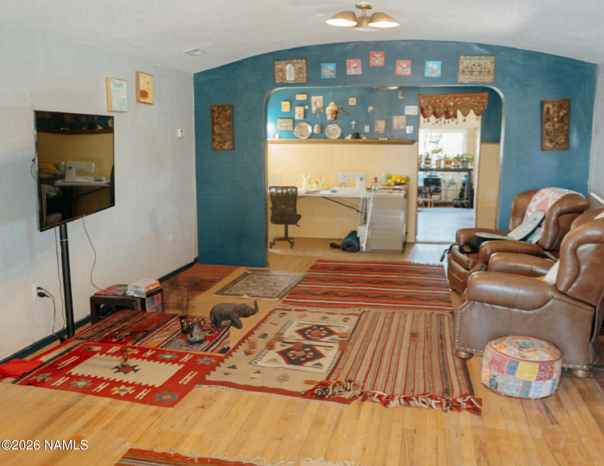 810 N Williamson Avenue