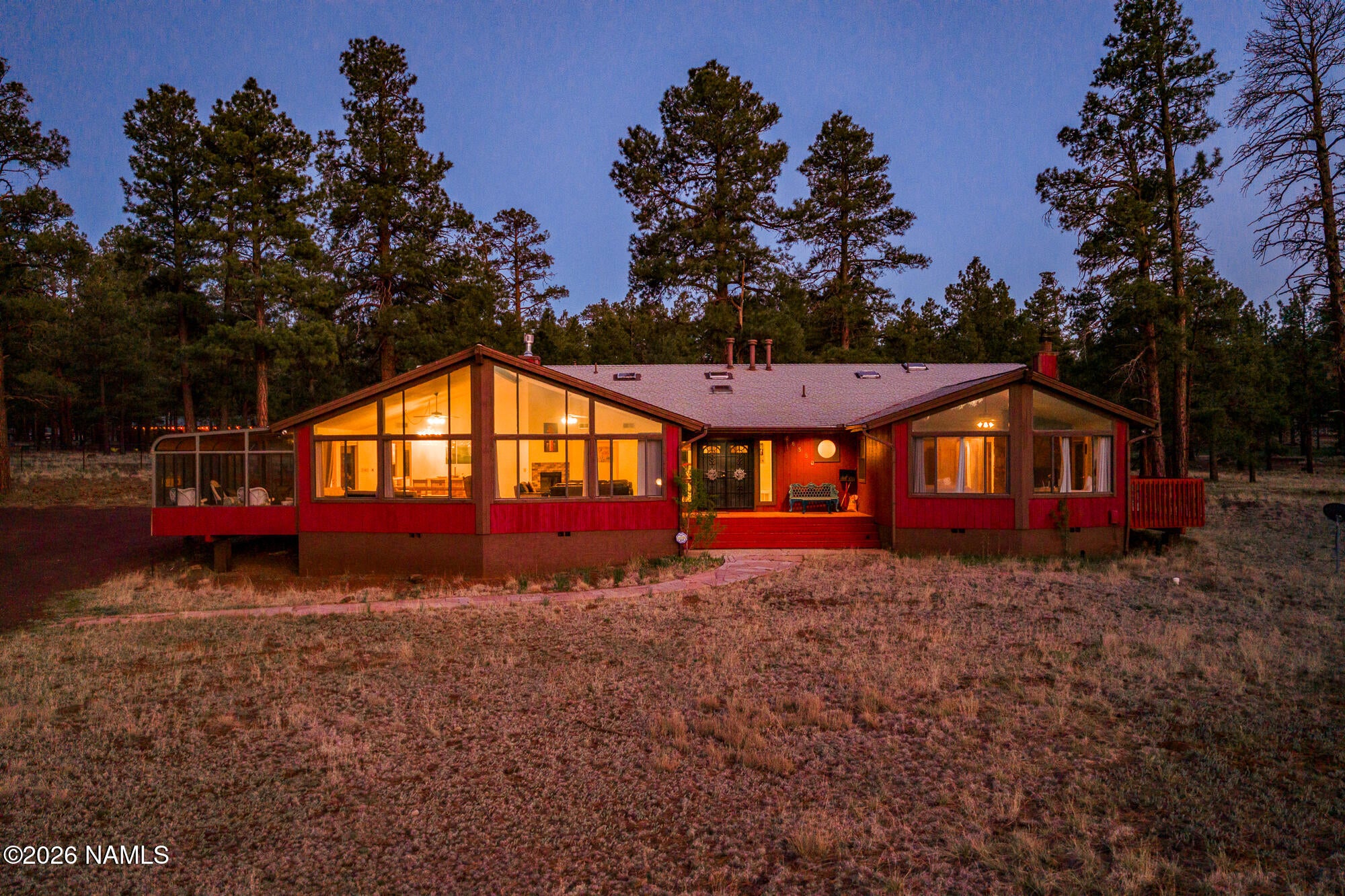 6550 Lynx Lane
