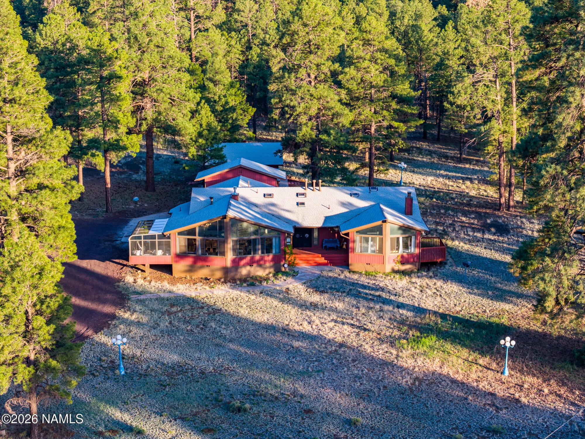6550 Lynx Lane