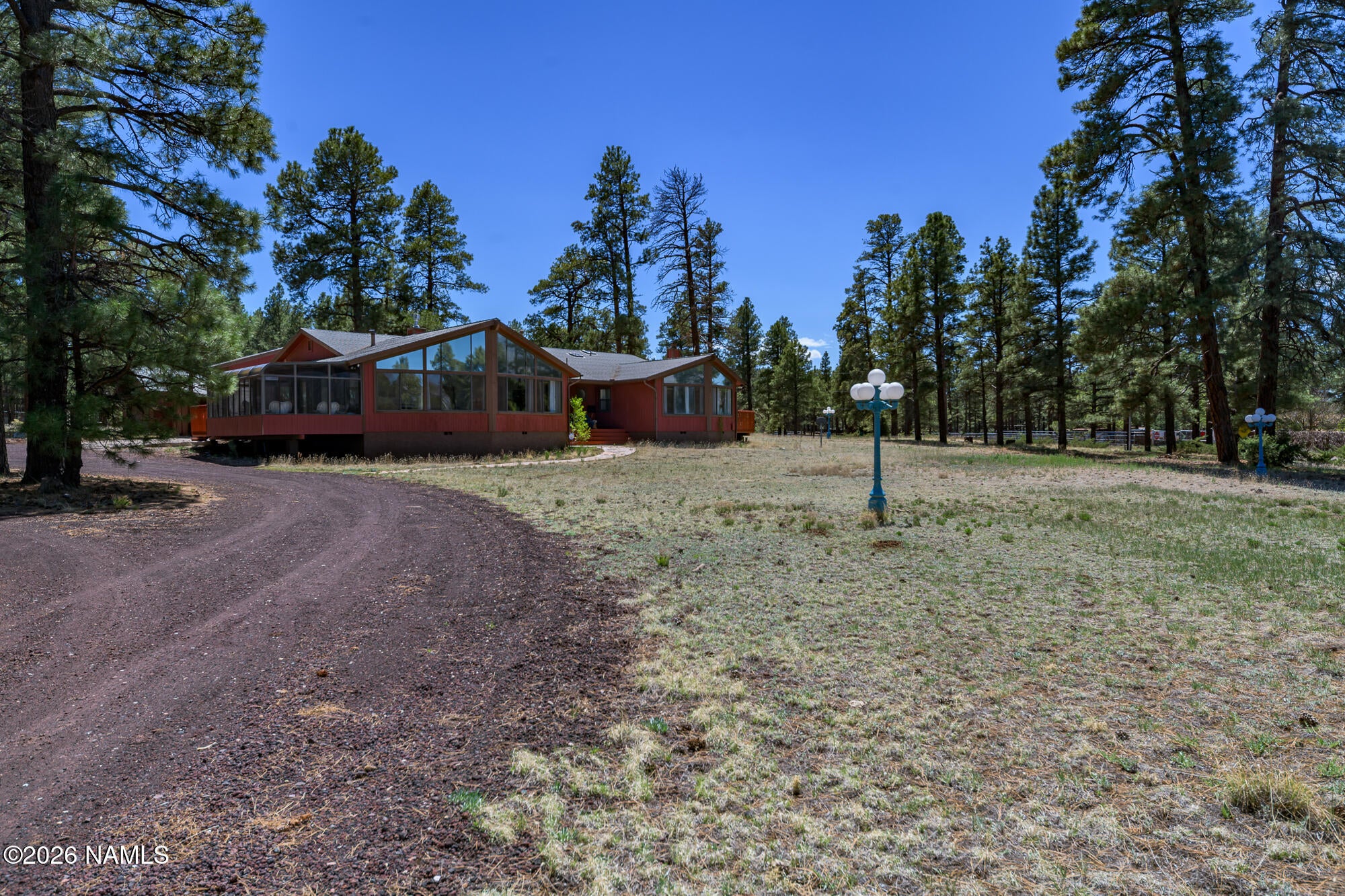 6550 Lynx Lane