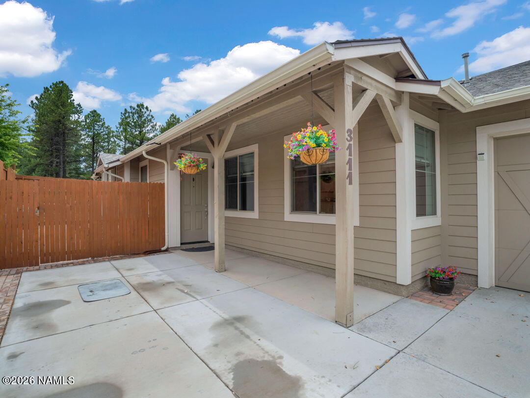 3111 E Cold Springs Trail