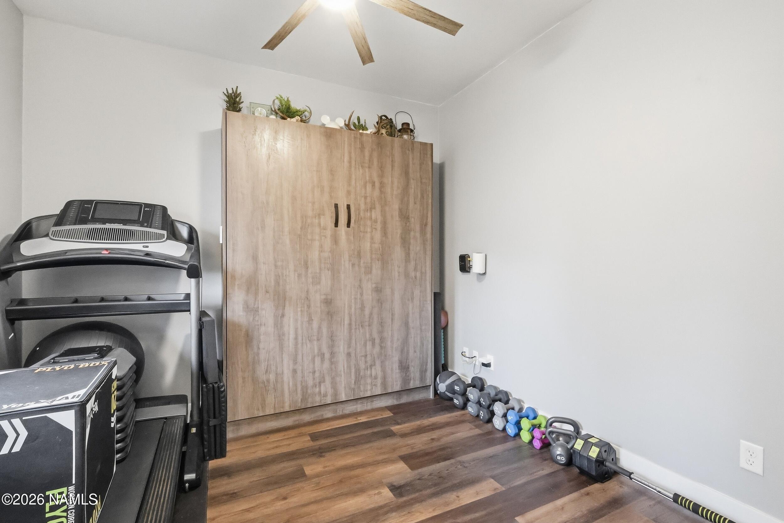 2923 S Pepita Drive
