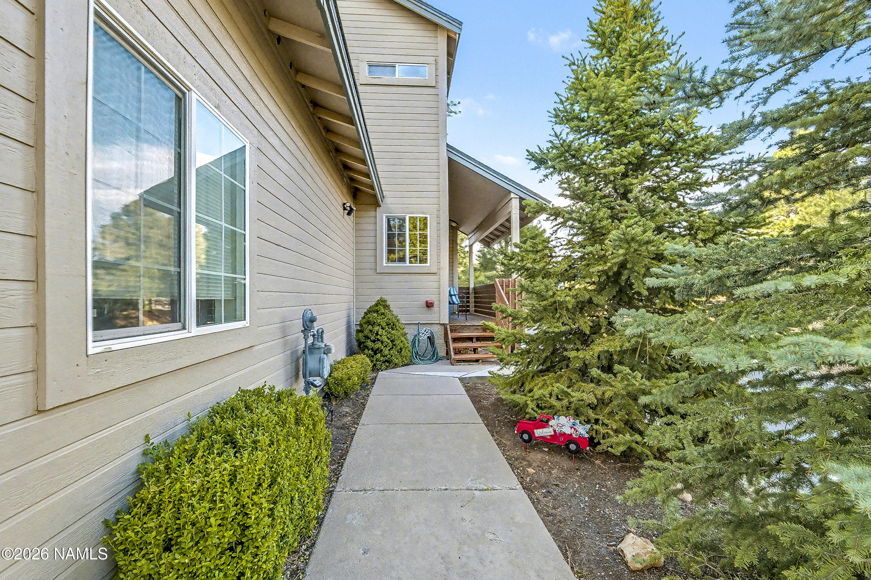 1067 W Deadwood Court