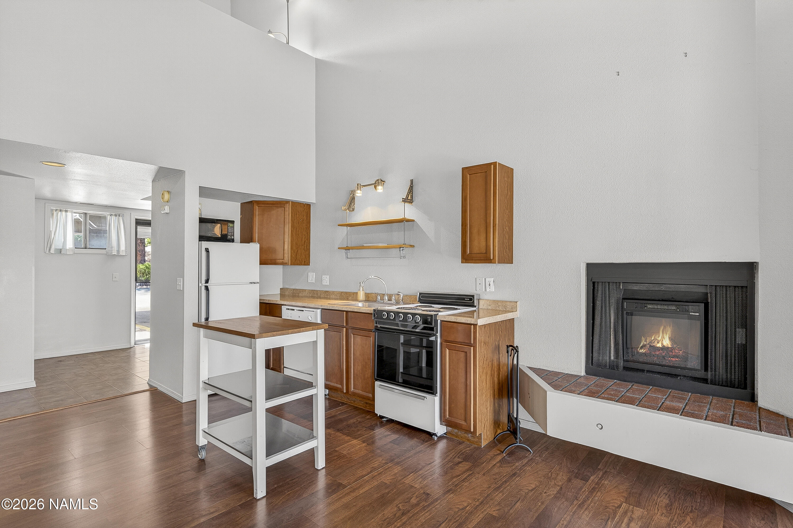 2650 N Valley View Road 229