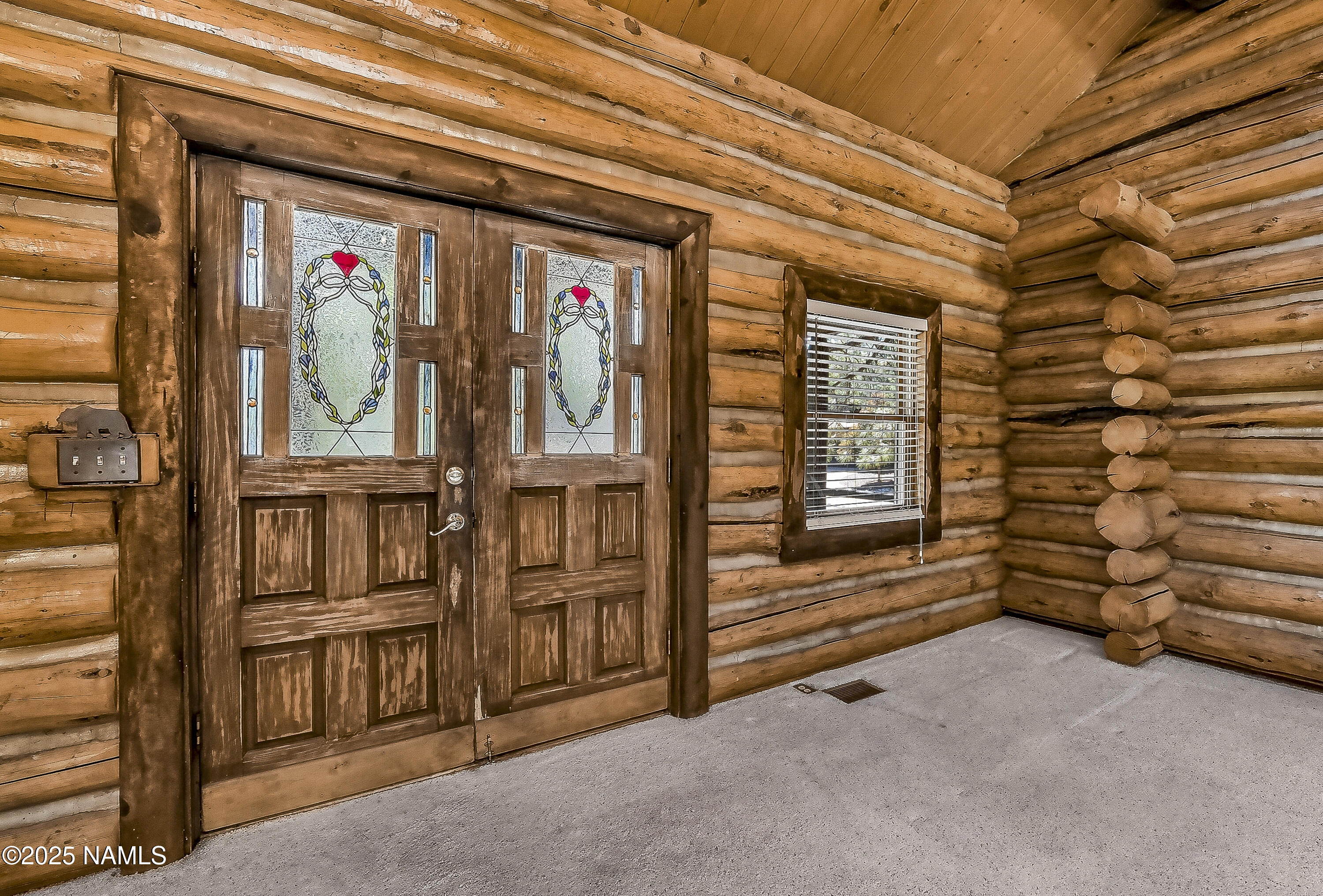 2565 N Rio De Flag Drive