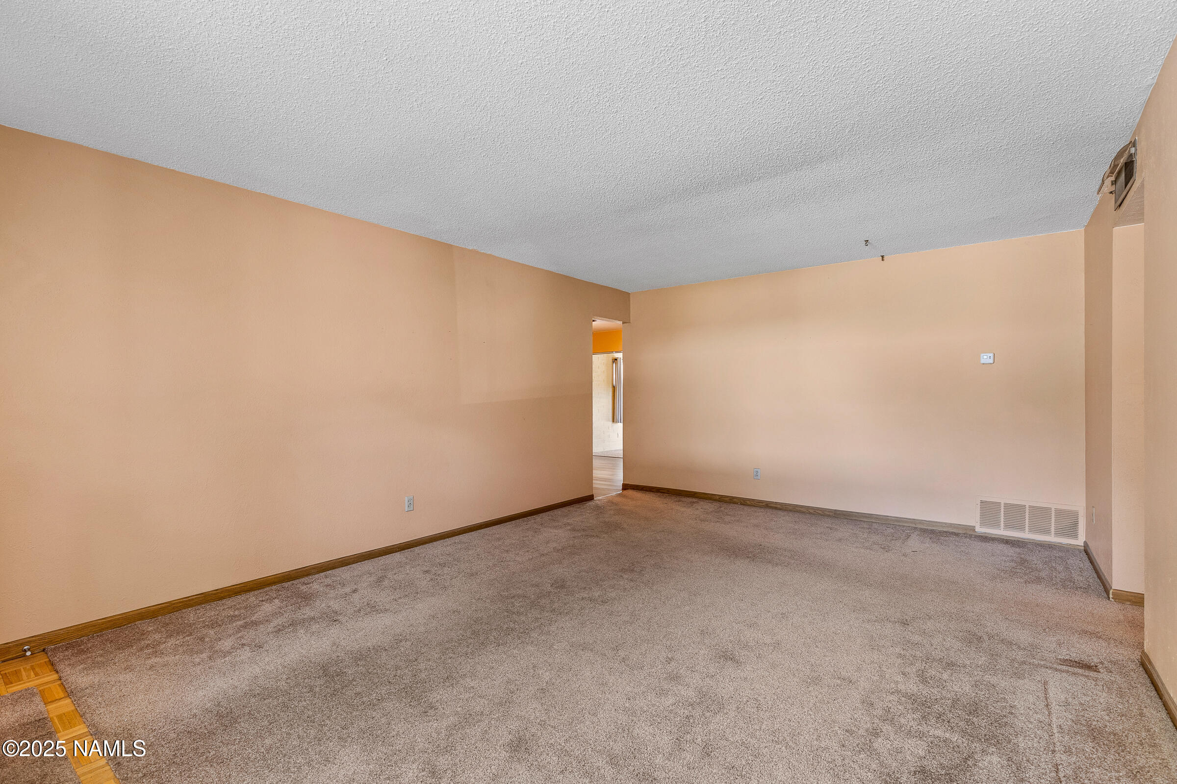 3484 N Tindle Boulevard