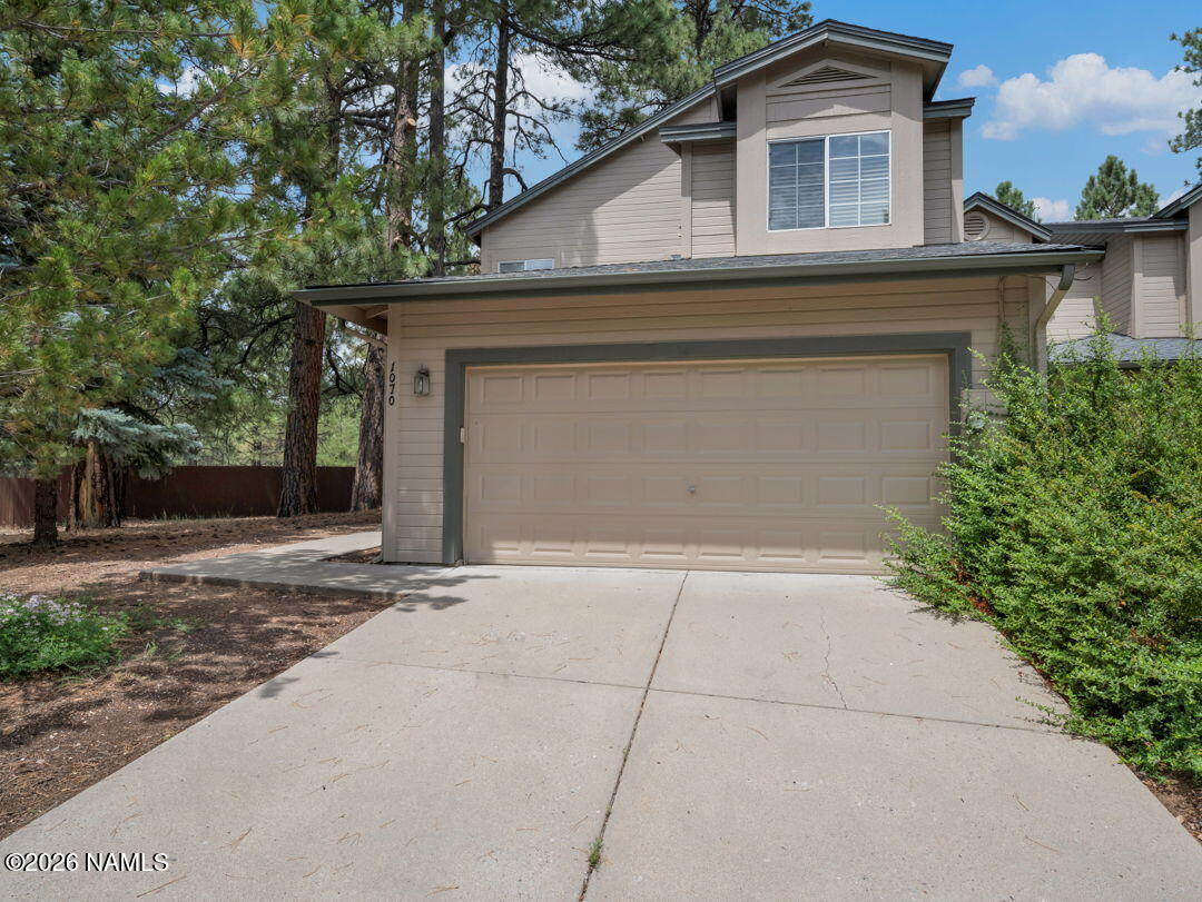 1070 W Deadwood Court