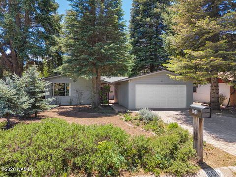 Photo of Flagstaff, AZ 86001 (MLS # 204693)